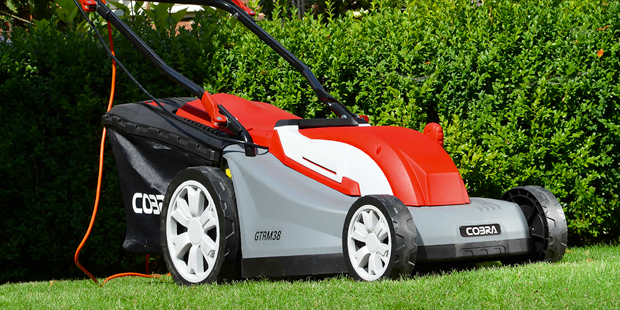 ELECTRIC LAWN MOWERS